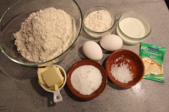 how-to-brioche-burger-buns-1