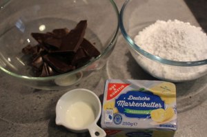 how-to-make-chocolate-buttercream-1