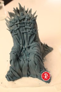 iron-throne-cake-14